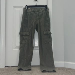 american eagle cargos
